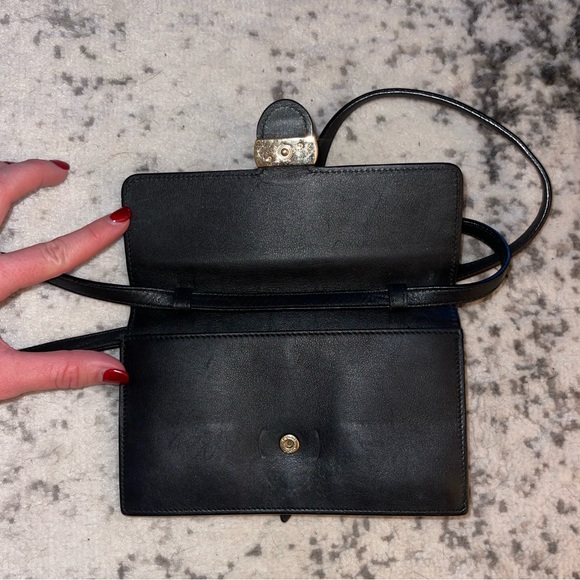 GUCCI BLACK CROSS BODY BAG - Picture 3 of 4